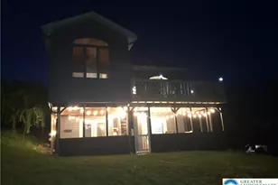 621 Bishops Pl, Lehigh Township, PA 18067 - Photo 2