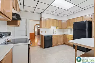 1050 Delaware Ave, Fountain Hill Boro, PA 18015 - Photo 10