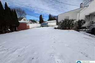 2677 W South St, Allentown, PA 18104 - Photo 12