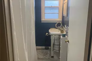 2677 W South St, Allentown City, PA 18104 - Photo 8