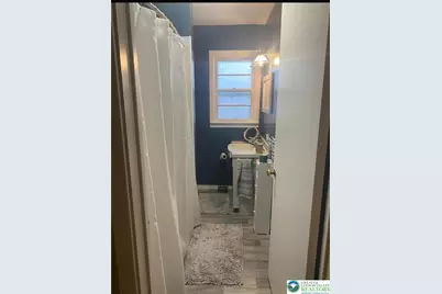 2677 W South Street, Allentown, PA 18104 - Photo 6