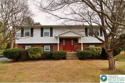 3045 Olivia Circle, Salisbury Township, PA 18103 - Photo 2