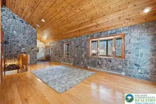 134 Split Rock Rd, Newfoundland, PA 18445 - Photo 16