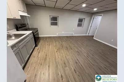 5210 Main Street #308, Whitehall Twp, PA 18052 - Photo 4