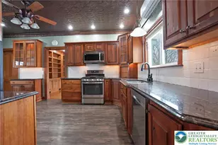 436 Wheeler St, Pottsville, PA 17901 - Photo 22