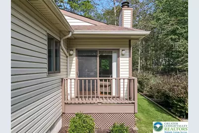 8495 Bumble Bee Way, Coolbaugh Twp, PA 18466 - Photo 4