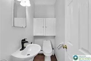 159 Jonathan Dr, Palmer Twp, PA 18045 - Photo 24