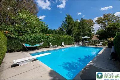 159 Jonathan Drive, Palmer Twp, PA 18045 - Photo 6