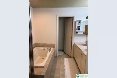 4005 Page Street, Allentown, PA 18104 - Photo 10