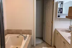 4005 Page St, Allentown City, PA 18104 - Photo 10