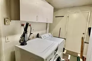 372 Oxford Cir, Moore Township, PA 18014 - Photo 28