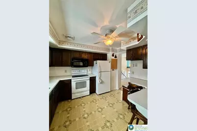 372 Oxford Circle, Moore Township, PA 18014 - Photo 10