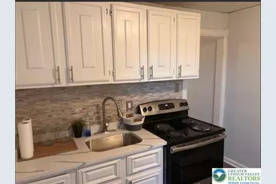 322 N Franklin Street #2 / Second Floor, Allentown, PA 18102 - Photo 8