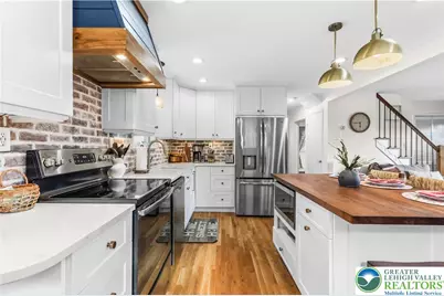 2041 Arndt Road, Easton, PA 18040 - Photo 2