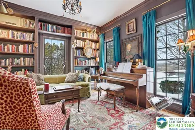 635 Kathleen Drive, Nazareth, PA 18064 - Photo 8