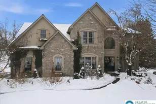 635 Kathleen Dr, Nazareth, PA 18064 - Photo 2