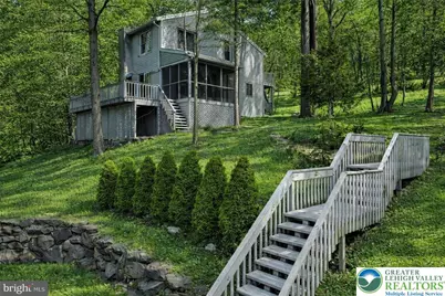 194 Stafford Drive, Bushkill, PA 18324 - Photo 2