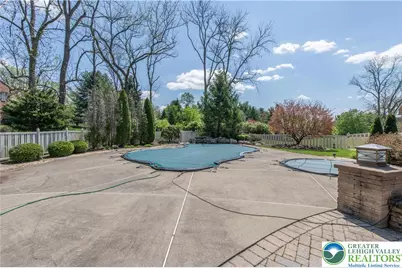 1937 Saucon Dale Circle, Lower Saucon Township, PA 18015 - Photo 8