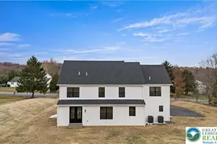 901 Renaldi Rd, Bushkill Twp, PA 18091 - Photo 6