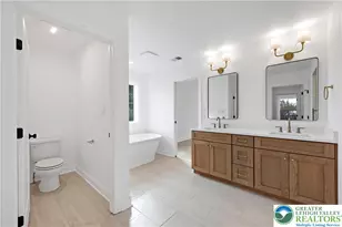 901 Renaldi Rd, Bushkill Twp, PA 18091 - Photo 64