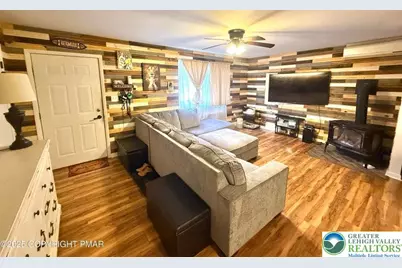 114 Maccauley Road, Penn Forrest, PA 18210 - Photo 4