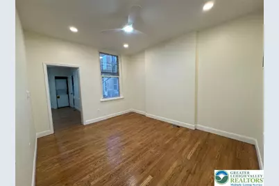 136 E Bushkill #1, Easton, PA 18042 - Photo 2