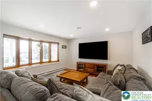 3104 N 5th St, Whitehall Twp, PA 18052 - Photo 8