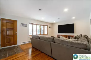 3104 N 5th St, Whitehall Twp, PA 18052 - Photo 10