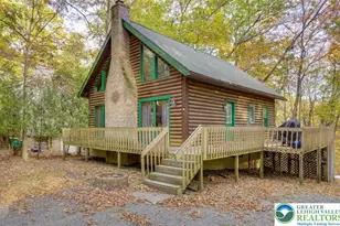 134 Rim Rd, Middle Smithfield, PA 18302 - Photo 1