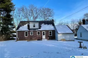 2321 Montgomery St, Freemansburg, PA 18017 - Photo 4