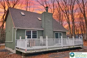 32 Bear Ln, Penn Forrest, PA 18229 - Photo 1