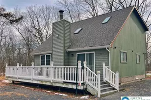 32 Bear Ln, Penn Forrest, PA 18229 - Photo 4