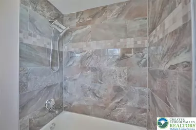 518 Pen Argyl Street, Pen Argyl Boro, PA 18072 - Photo 18