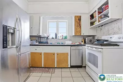 825 S Franklin Street, Wilkes Barre, PA 18702 - Photo 18