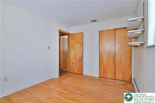 1360 Stonewood Dr, Hanover Twp, PA 18017 - Photo 14