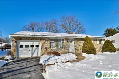 1360 Stonewood Drive, Hanover Twp, PA 18017 - Photo 2