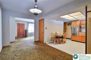 1360 Stonewood Dr, Hanover Twp, PA 18017 - Photo 8