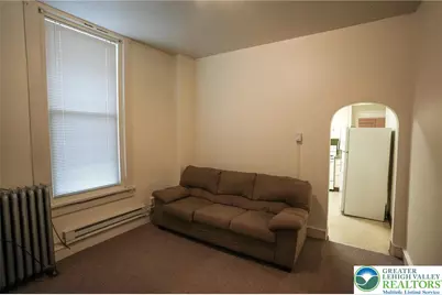 242 Delaware Avenue #3B, Palmerton, PA 18071 - Photo 4