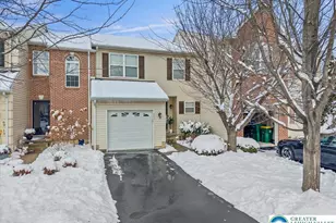 6909 Hunt Dr, Macungie Boro, PA 18062 - Photo 2