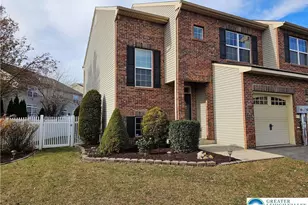 247 Milkweed Dr, Upper Macungie Township, PA 18104 - Photo 2