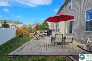 247 Milkweed Dr, Upper Macungie Township, PA 18104 - Photo 4