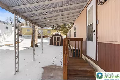 35 Linda Drive, Lehigh Township, PA 18088 - Photo 4