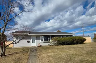 14 Magna Dr, Coplay, PA 18037 - Photo 1