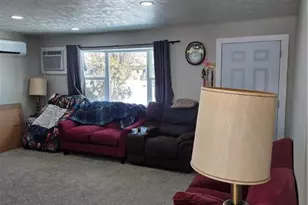 14 Magna Dr, Coplay, PA 18037 - Photo 4