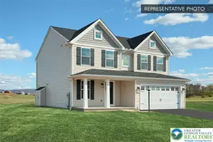 108 Pleasant View Dr, Mahoning Twp, PA 18235 - Photo 2