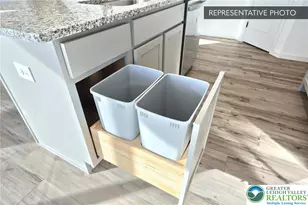 108 Pleasant View Dr, Mahoning Twp, PA 18235 - Photo 18