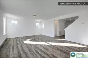 108 Pleasant View Dr, Mahoning Twp, PA 18235 - Photo 12