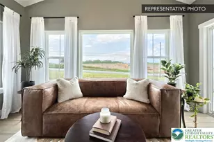 139 Pleasant View Dr, Mahoning Twp, PA 18235 - Photo 6