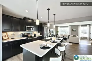 716 Deerfield Blvd, Pennsburg Boro, PA 18073 - Photo 10