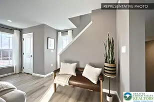 708 Deerfield Blvd, Pennsburg Boro, PA 18073 - Photo 4